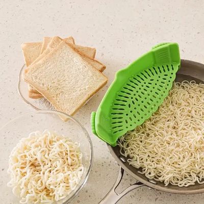 調整可能なスナップ N ストレインポットストレインとパスタストレイン 柔軟なシリコン材料
