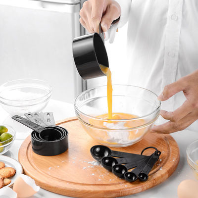 測定器具 カフェスプーン付きプロのプラスチック用測定カップ 5 100gセット