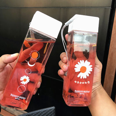 学校へ戻る 必須 透明 凍った方形 ロープ付き ポータブル プラスチック 水瓶