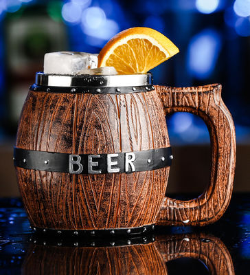 550ml 木製ハンドルステンレス鋼 ビールコーヒーカップ 304 内側とABS外側