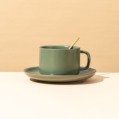 250ml 容量 ノルディックマット セラミック カフェカップとプレート バンド