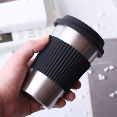 ステンレス コーヒー カップ カスタム 17オンス ダブル ウォール 18/8 シリコン 袖のタムラー