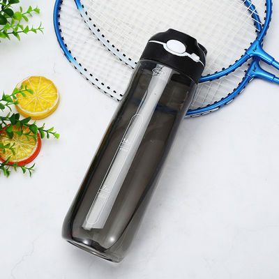 アクセサリー 蓋付き アウトドアジム スポーツ 水瓶 ストローとBPAフリープラスチック