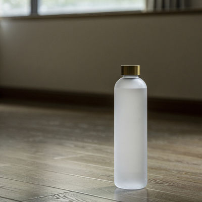 カスタムロゴ トリタン水瓶 蓋付き 蓋付けや屋外冒険に最適
