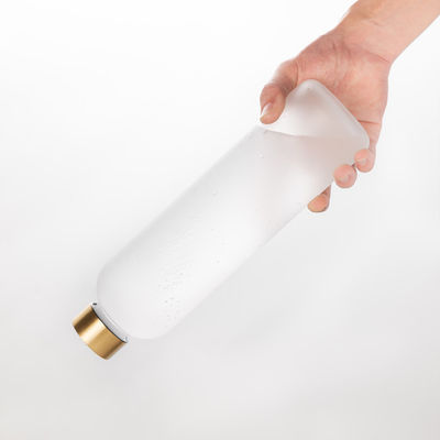 カスタムロゴ トリタン水瓶 蓋付き 蓋付けや屋外冒険に最適