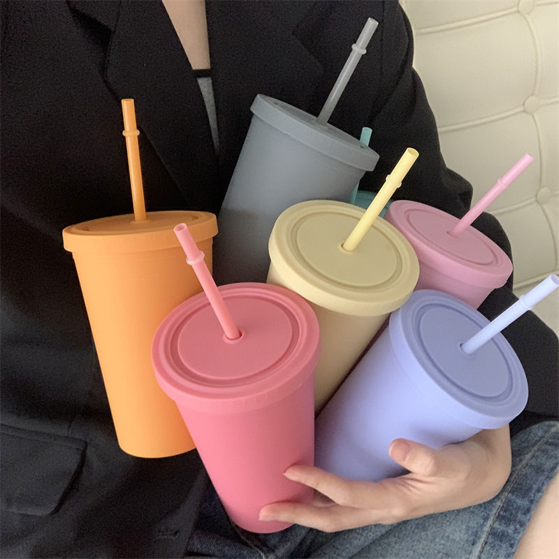 再利用可能なプラスチックAS PP タムラー ストローと蓋付き カスタムロゴの水カップ